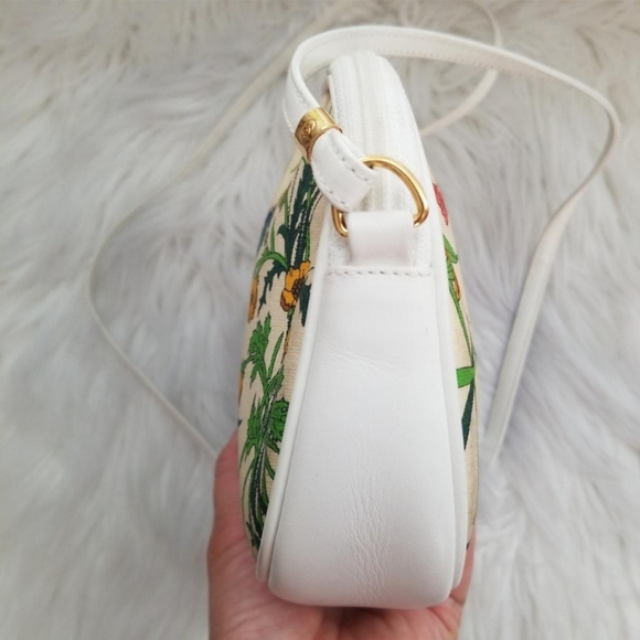Authentic Vintage Gloral Gucci Crossbody Bag - Picture 6 of 12